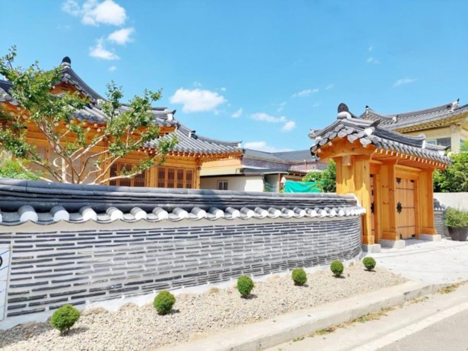 Gyeongju Hanok Sohwa מראה חיצוני תמונה