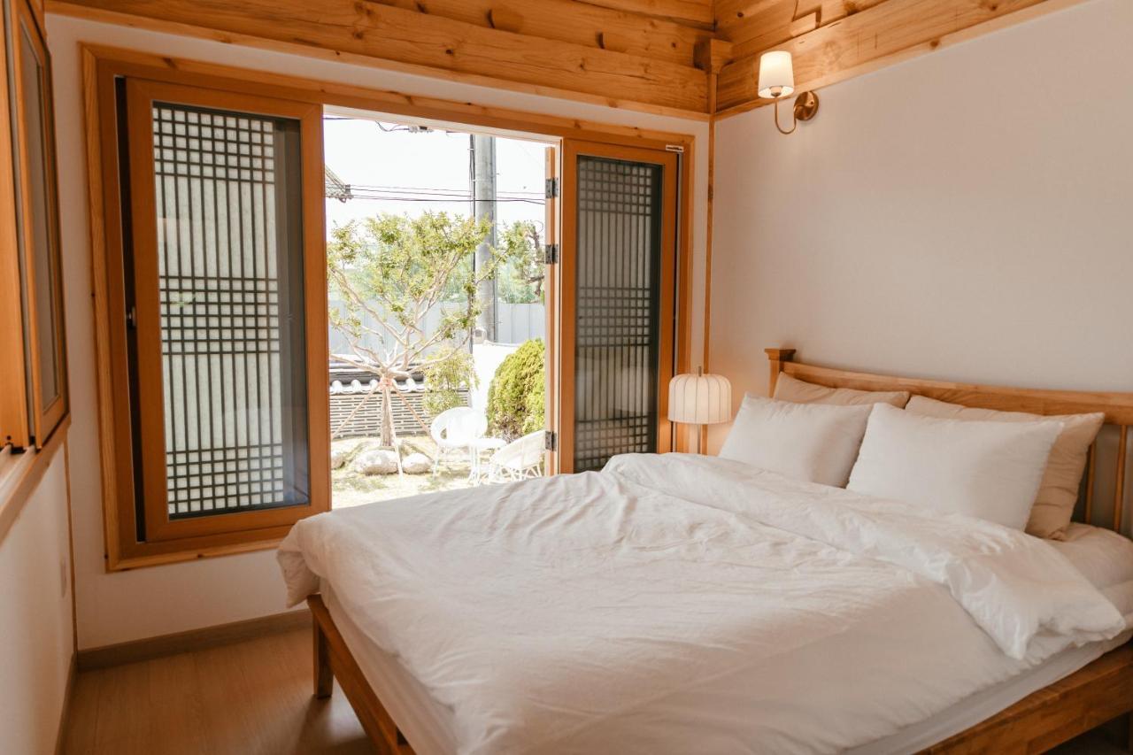 Gyeongju Hanok Sohwa מראה חיצוני תמונה